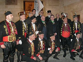 Historische Traditionsverbände umrahmten die Ordensfeierlichkeiten